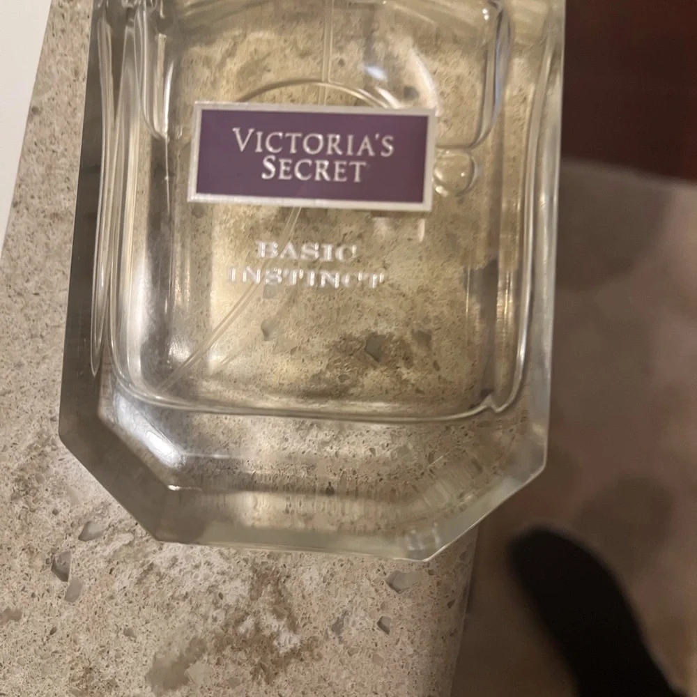Victoria's Secret Basic Instinct Eau de Parfum in Purple Box - Picture 4 of 5